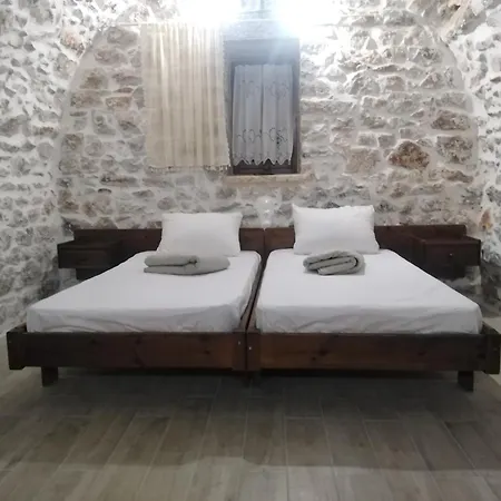 Pandera