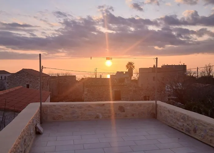 Pandera アパート アレオポリ